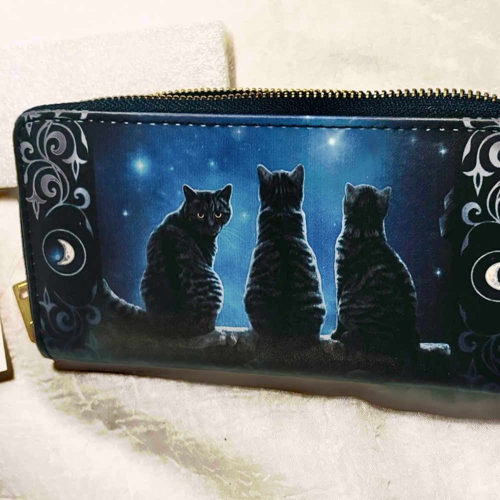 Mid -South Products  Black & Blue Wallet with 3 Cats .